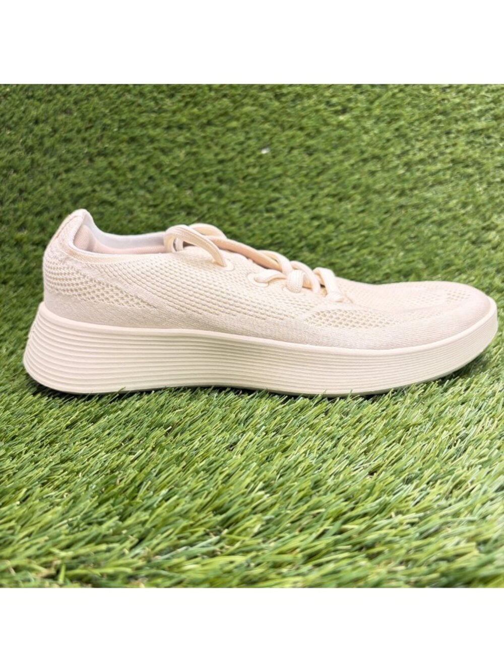 Allbirds Tree Runner Go Womens Size 9 Ivory Athletic Running Shoes Sneakers
